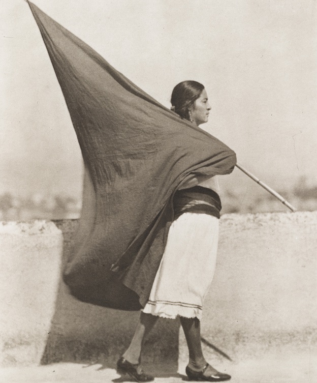 Paris, Jeu de Paume : « Tina Modotti et Bertille Bak » du 13 février au 26 mai 2024