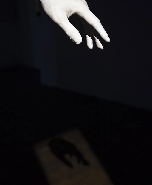 Vestiges de l’être aimé © DR Vestiges de l’être aimé © DR