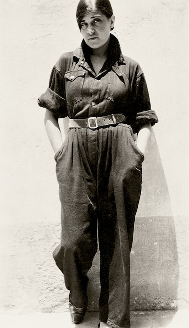 Abel Plenn Tina Modotti Vers 1927 The Museum of Modern Art, New York Image digitale © 2024 Museum of Modern Art, New York/Scala, Florence Abel Plenn Tina Modotti Vers 1927 The Museum of Modern Art, New York Image digitale © 2024 Museum of Modern Art, New York/Scala, Florence