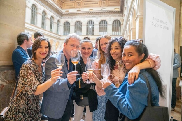 Champagne Tasting © A. Viller Champagne Tasting © A. Viller
