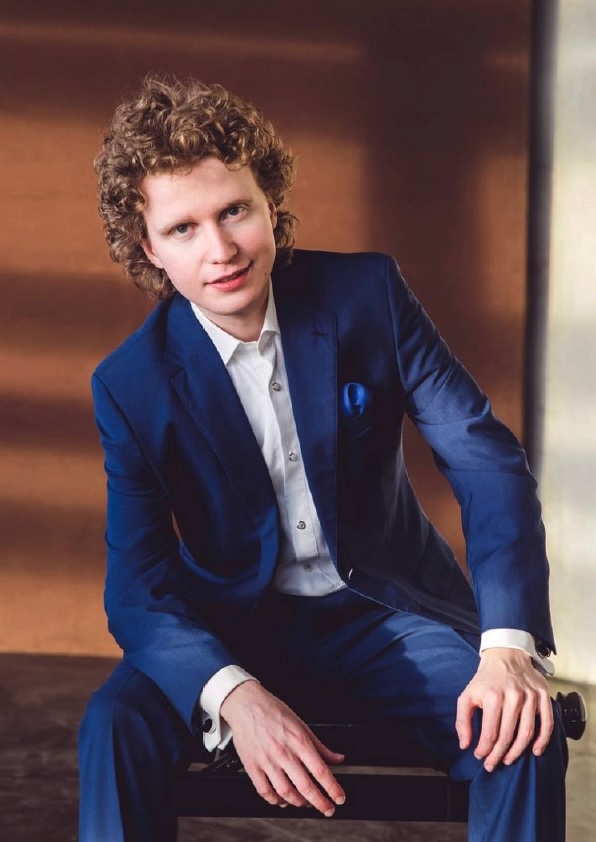 Nikolay Khozyainov © DR Nikolay Khozyainov © DR