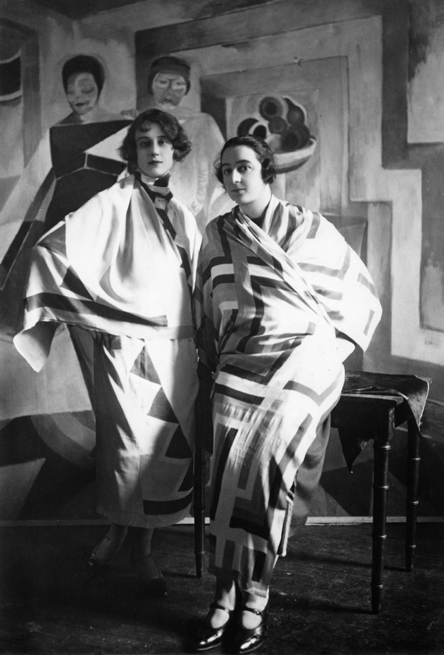 Sonia Delaunay (à droite). © Ullstein Bild / Roger-Viollet Sonia Delaunay (à droite). © Ullstein Bild / Roger-Viollet