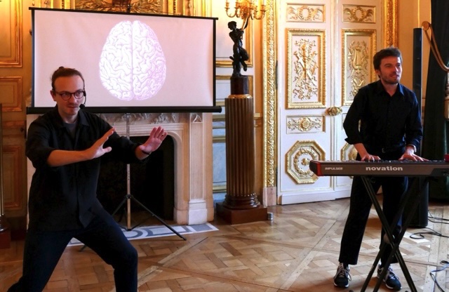 CIE 44, un duo d’artistes-philosophes CIE 44, un duo d’artistes-philosophes