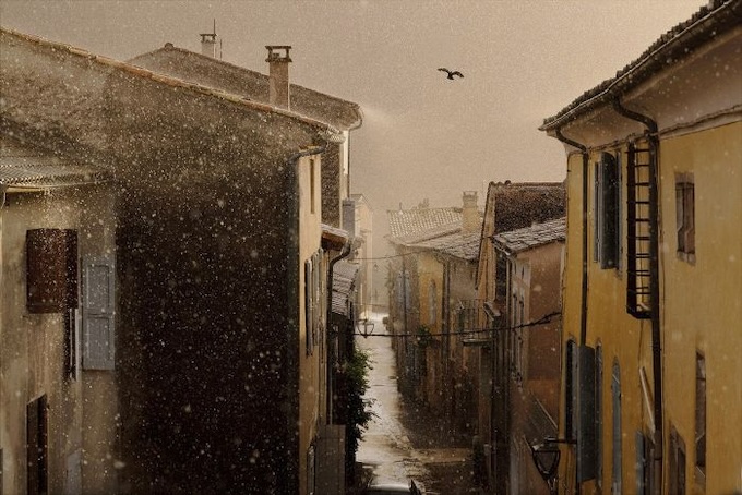 Christophe Jacrot. De ma fenêtre (2024). Die, France. Christophe Jacrot. De ma fenêtre (2024). Die, France.