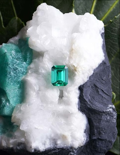 La beauté des é meraudes colombiennes de Muzo ©️ Thomas Levy / Muzo Emerald Colombia La beauté des é meraudes colombiennes de Muzo ©️ Thomas Levy / Muzo Emerald Colombia