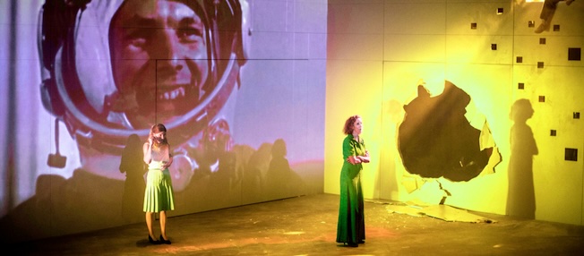 Lyon, Théâtre de la Croix-Rousse : COSMOS & INCONDITIONNELLES. En mars 2025 Lyon, Théâtre de la Croix-Rousse : COSMOS & INCONDITIONNELLES. En mars 2025