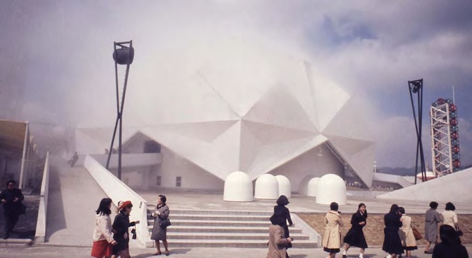 E.A.T.'s Pepsi Pavilion at Expo '70, Osaka, Japan, 1970 March 18 Shunk-Kender Getty Research Institute, Los Angeles, Don de la Roy Lichtenstein Foundation en mémoire de Harry Shunk et Janos Kender © J. Paul Getty Trust E.A.T.'s Pepsi Pavilion at Expo '70, Osaka, Japan, 1970 March 18 Shunk-Kender Getty Research Institute, Los Angeles, Don de la Roy Lichtenstein Foundation en mémoire de Harry Shunk et Janos Kender © J. Paul Getty Trust
