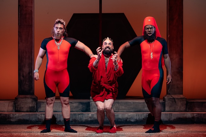 La Belle Hélène © Aurélien Kirchner La Belle Hélène © Aurélien Kirchner