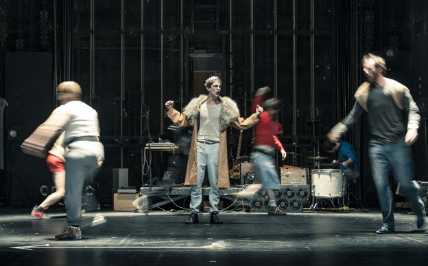 Merlin © Blandine Soulagerocca Merlin © Blandine Soulagerocca