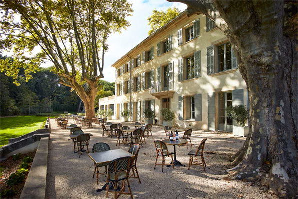 Le Domaine de Fontenille Le Domaine de Fontenille