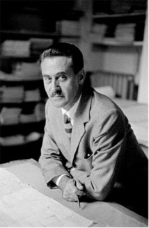 Franco Albini (1905-1977) Franco Albini (1905-1977)