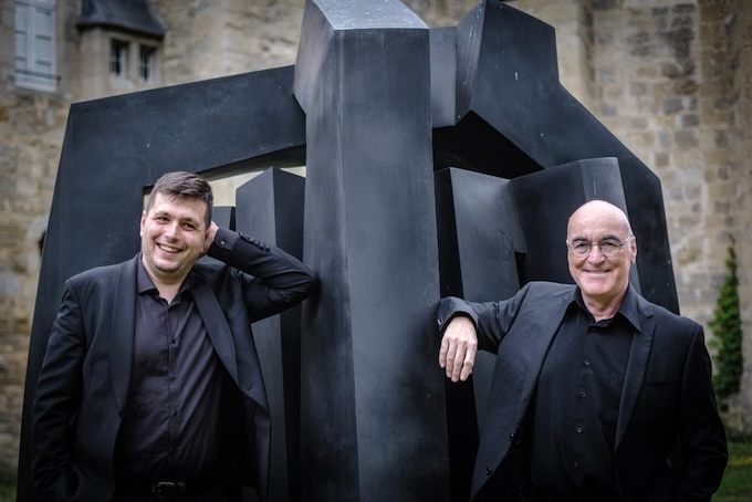 Christopher Gibert, Jean-Marc Andrieu. Sculpture Abbaye Beaulieu © Alex J. Overton Christopher Gibert, Jean-Marc Andrieu. Sculpture Abbaye Beaulieu © Alex J. Overton