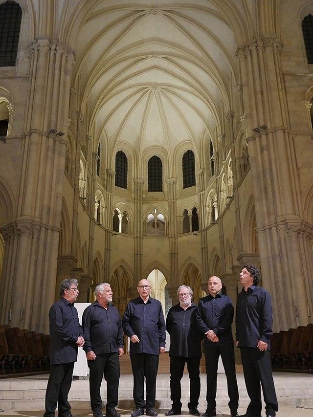 Tournon (07), Collégiale St Julien. Saison Vochora : Le Chœur d’hommes de Sartène est de retour. Samedi 18 octobre, 20 h 00 Tournon (07), Collégiale St Julien. Saison Vochora : Le Chœur d’hommes de Sartène est de retour. Samedi 18 octobre, 20 h 00