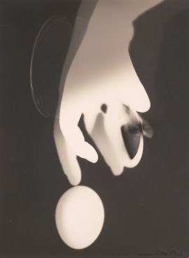 Man Ray, Rayograph 1922. Gelatin silver print, 24.1 × 17.8 cm) © Man Ray 2015 Trust / Artists Rights Society (ARS), NY / ADAGP, Paris 2025 Man Ray, Rayograph 1922. Gelatin silver print, 24.1 × 17.8 cm) © Man Ray 2015 Trust / Artists Rights Society (ARS), NY / ADAGP, Paris 2025