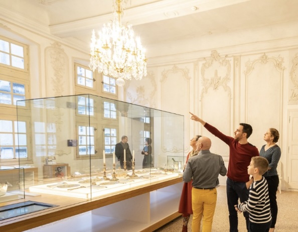 Drôme, la vie de château : Château de Suze-la-Rousse, Château de Grignan , Château de Montélimar . Vacances de février 2026