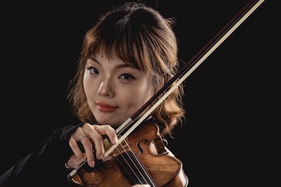 Ziling Guo, violon