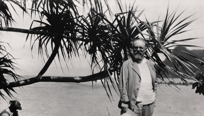 Friedrich Wilhelm Murnau (1888-1931), Matisse à Tahiti, 1930, tirage gélatino-argentique développé sur papier baryté. Donation Henri Matisse, 1952 - Musée départemental Henri Matisse, Le Cateau-Cambrésis