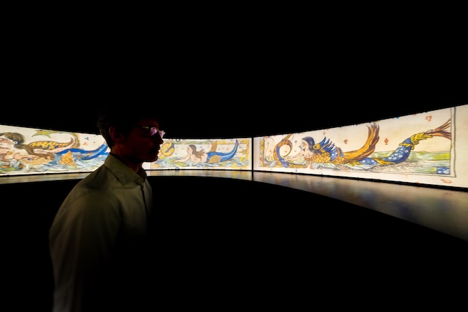 Festival NOÛS, 1ère édition 2026 - Justine Emard, Le Chant des Sirènes, co-production inédite NOÜS/Le Lieu Unique 2026 - vue in situ BnF — site François-Mitterrand © Justine Emard - Photo : Quentin Chevrier