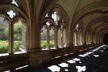 Le cloître de l'abbaye de La Chaise-Dieu