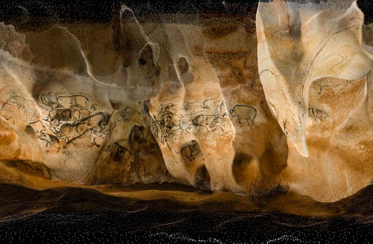 La salle du fond de la grotte Chauvet abrite des dizaines de figures noires tracées au fusain de charbon de bois.  Image issue du modèle 3D  © Psaila-Perazio