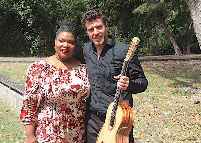 Marie-Laure Garnier, soprano lyrique, et Emmanuel Rossfelder © P. Aimar