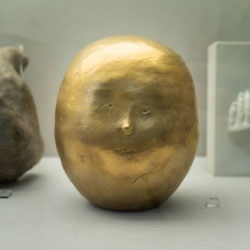 © Boris Dunand, Musée Ariana
