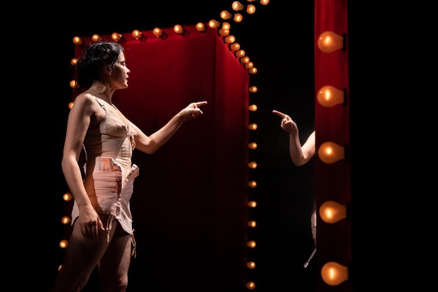 Marseille. Fascinante « Arletty… Comme un œuf dansant au milieu des galets » au Théâtre Toursky le 26/11/21 Marseille. Fascinante « Arletty… Comme un œuf dansant au milieu des galets » au Théâtre Toursky le 26/11/21