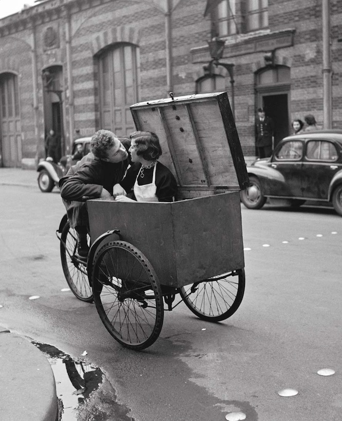 Les vélos de Doisneau, exposition du 13 octobre 22 au 21 janvier 2023, Couvent Sainte-Cécile à Grenoble