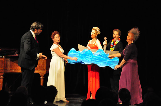 « Ça me fait penser… », par la troupe OpéraBulles, au Théâtre de l’Ange, Avignon, les 6 et 7 décembre 2014