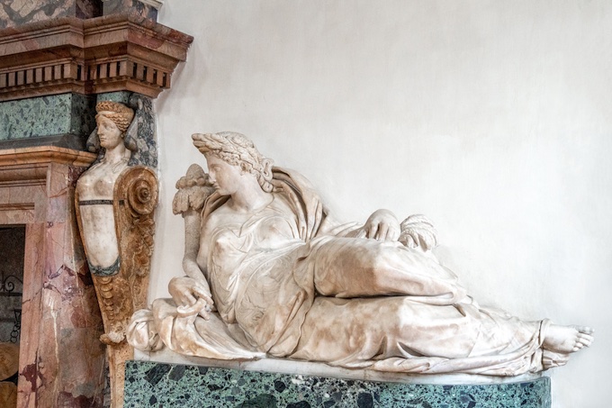 Statue du salon d’Hercule au Palais Farnèse © Ilaria Zago