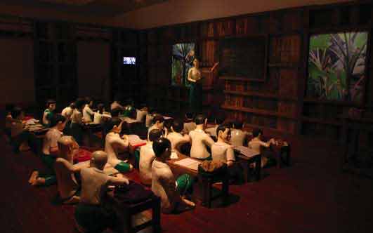 Nge LAY, The Sick Classroom, 2013