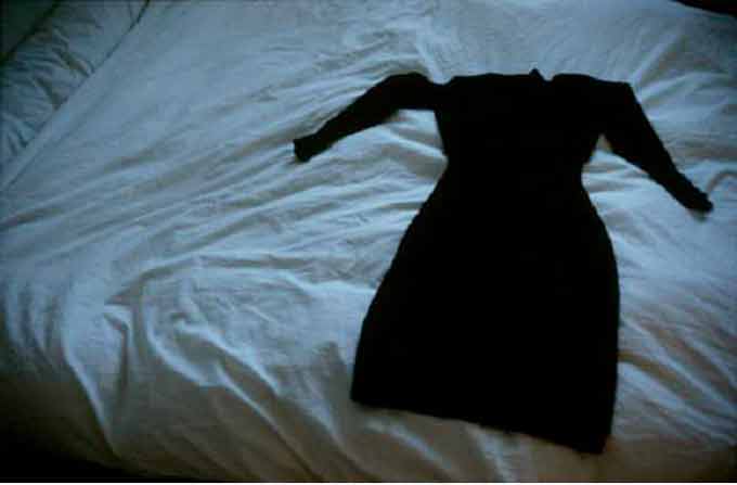 Dolorès Marat. La robe noire, 1988, tirage Fresson, ex 8/10