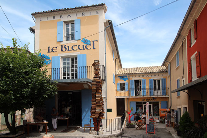 Le Bleuet, une des premières librairies de France © Pierre Aimar