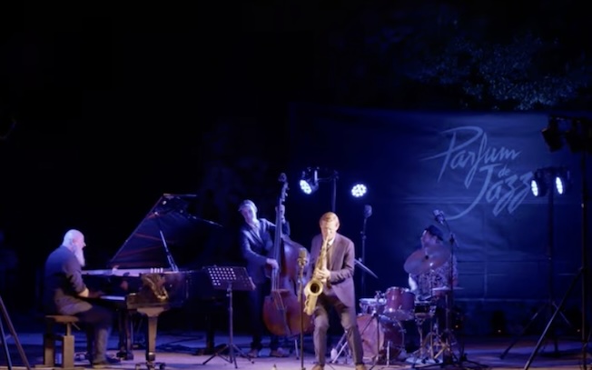 Festival Parfum de jazz. Cet été en Drôme provençale,  le jazz se décline au féminin. Du 19 au 30 juillet et du 5 au 17 août 2024 Festival Parfum de jazz. Cet été en Drôme provençale,  le jazz se décline au féminin. Du 19 au 30 juillet et du 5 au 17 août 2024