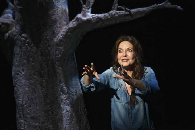 @ Bernard Gilhodes @ Bernard Gilhodes