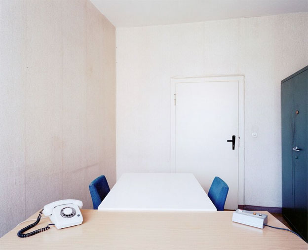 Salle d’interrogatoire © Thomas Meyer Ostkreuz