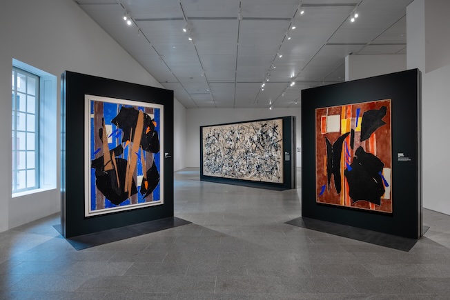 Installation view of Krasner and Pollock: Past Continuous, on view at The Metropolitan Museum of Art from October 14, 2024–May 11, 2025. Photo by Anna-Marie Kellen; courtesy of The Met