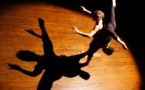Nyons, Drôme. "Barricades invisibles", danse contemporaine, le 27 avril à 20h - Maison de Pays