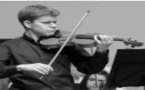 Jonas Moosmann, violon, Astrig Siranossian, violoncelle, en concerts à Saint-Antoine l'Abbaye et Romans sur Isère les 18 et 19 mai 2012