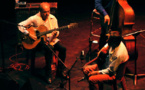 Boulou et Elios Ferré (guitares) et Gilles Naturel (contrebasse) en concert à l’Alpilium, Saint Rémy de Provence, le 10 mai 2014