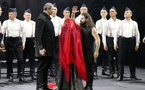 En Rouge et Noir Il Trovatore enflamme l’Opéra de Marseille pour la clôture de son centenaire