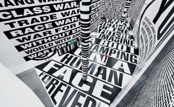 Barbara Kruger. No comment. Vue de l'installation, ARoS Aarhus Kunstmuseum, Aarhus,