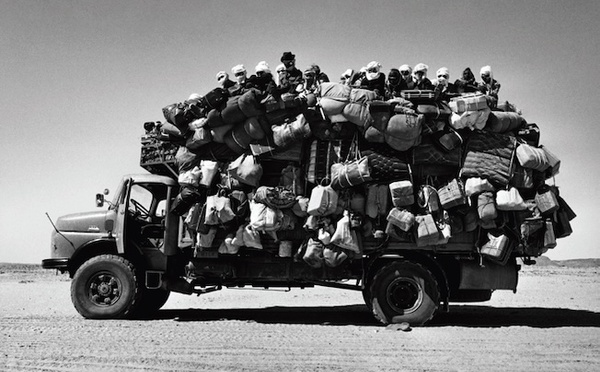 En route vers Sebha, Libye, 1978 © Raymond Depardon-Magnum Photos