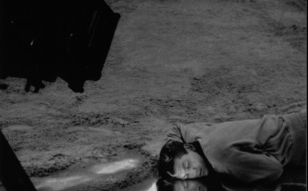 Jean Marais, tournage d'Orphée © Photo Roger Corbeau