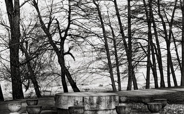 Paris, Hôtel de Béhague : « Brâncuși Monumental Târgu Jiu », Mircea Cantor et Dan Er. Grigorescu. 13 février – 13 juillet 2026