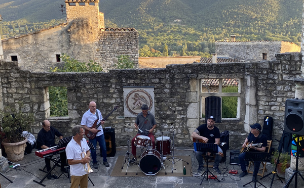 Le Poët-Laval (26), Amphithéâtre : Festival Classic Au Jazz - Jazz Band. 8 août 2026 à 20h30