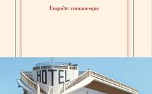 Laura Alcoba. « Minuit à bord. Enquête romanesque ». Collection Blanche. Gallimard